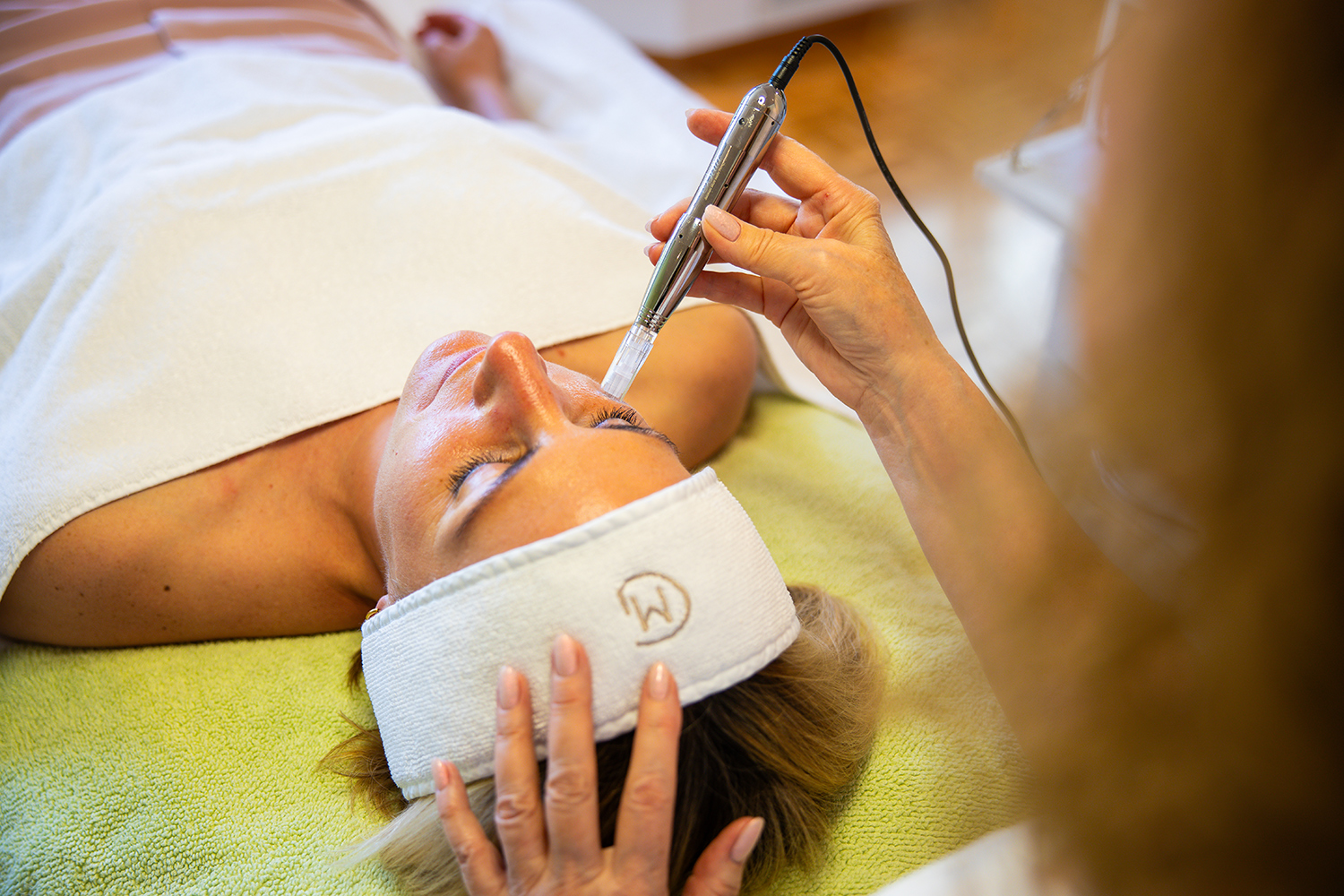 Microneedling Kosmetik zum Jungbrunnen